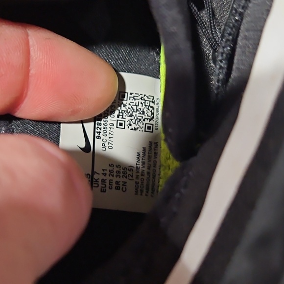 Nike Freerunner Black and White Running Sneakers. Sz 9.5wms - Picture 5 of 6